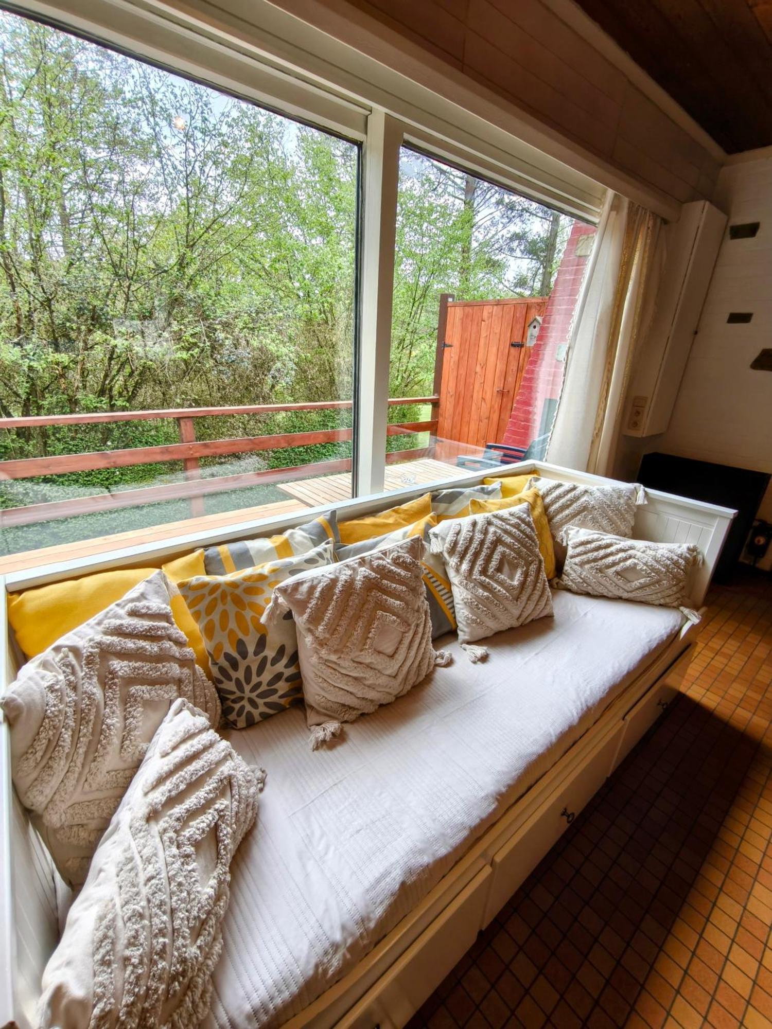 Au bois charmant Waulsort Chambre photo